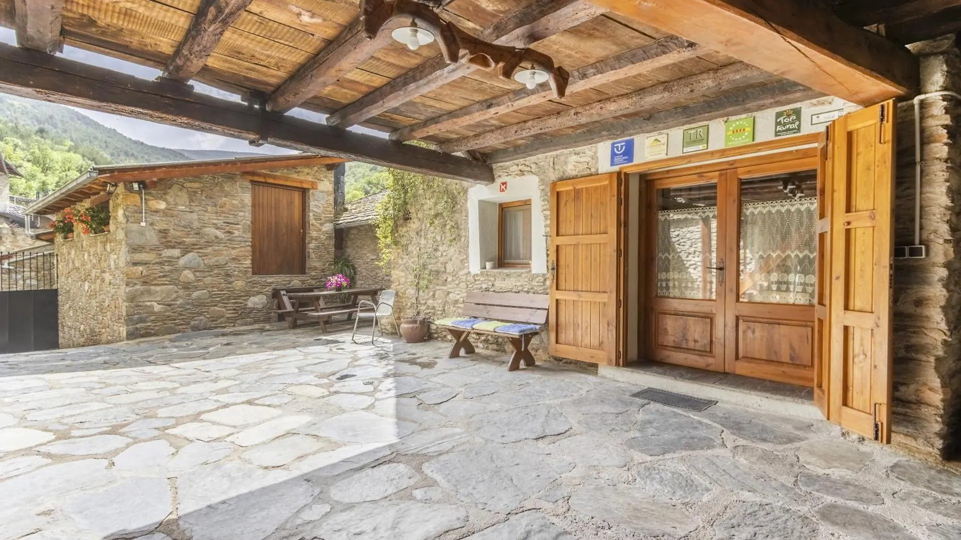 Farm stay El Raco De Cal Maro Villa Vall de Castellbo
