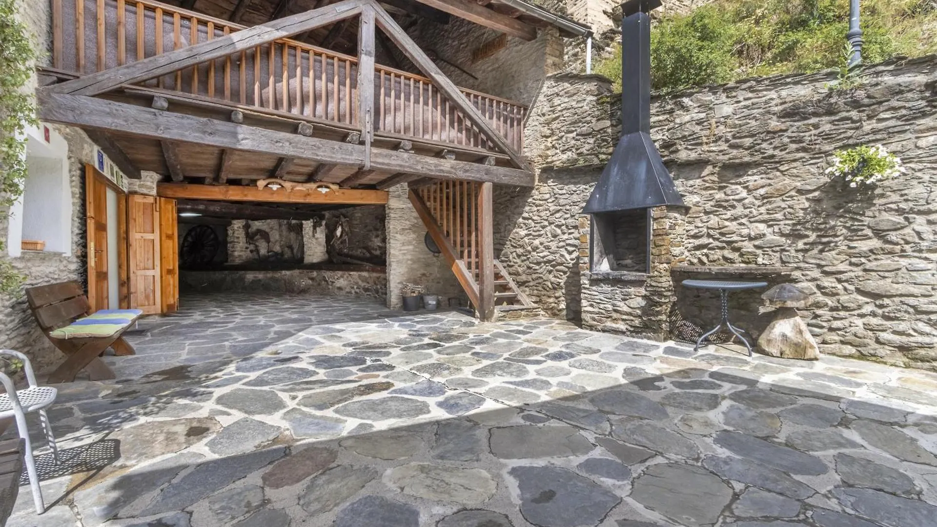 El Raco De Cal Maro Villa Vall de Castellbo Farm stay